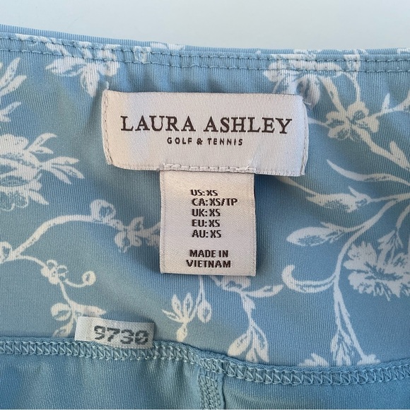 Laura Ashley Skort XS Blue Floral Golf Tennis
Pickleball Comfort Pull On Pocket - Picture 3 of 7